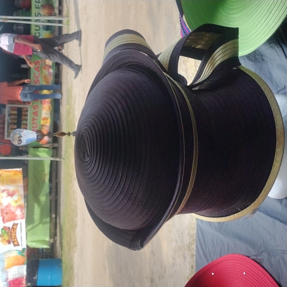 Hat - Picture 3 of 3